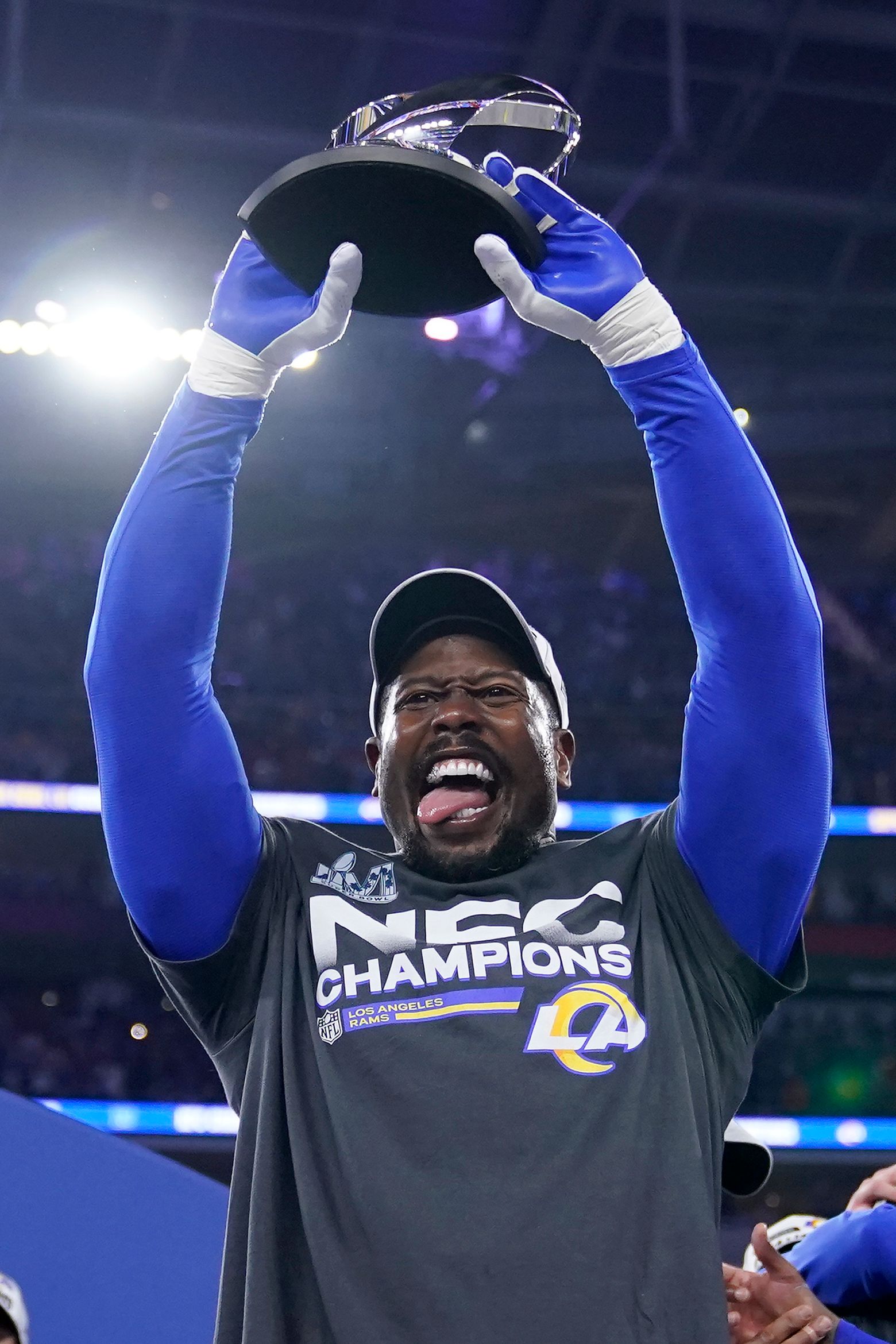 Von Miller extension with the LA Rams is still possible