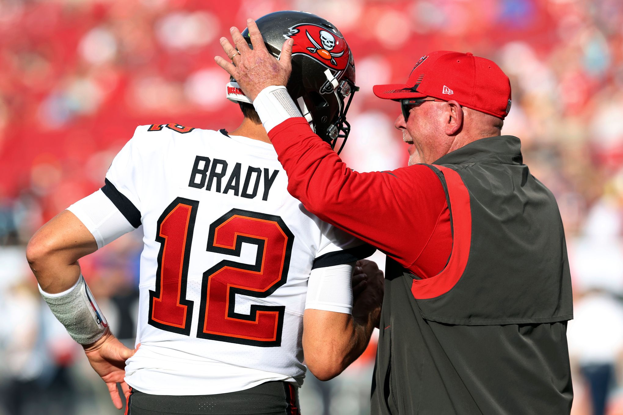 With Brady's future uncertain, Bucs will explore options