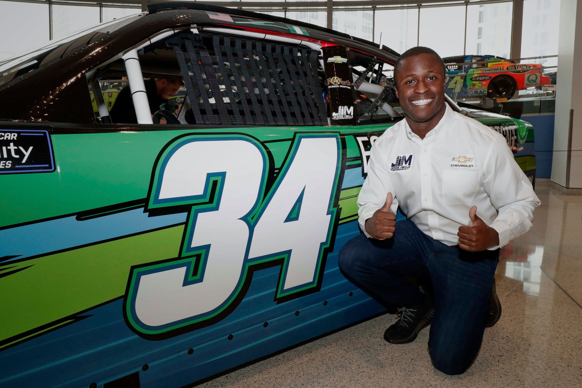 Emmitt Smith helps unveil Jesse Iwuji's Texas XFINITY Series scheme; Smith  named Grand Marshal - Jayski's NASCAR Silly Season Site