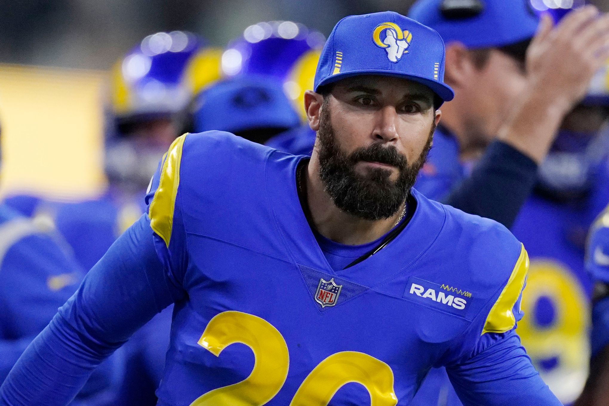 Eric Weddle coming out of retirement for playoff run with Rams