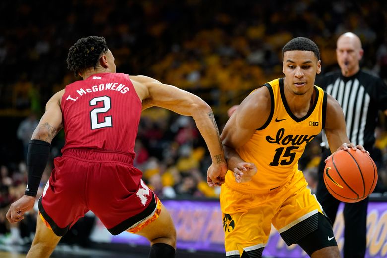 Wisconsin Badgers' Johnny Davis Projected in NBA Mock Drafts to be selected  in Top 10 - OnFocus