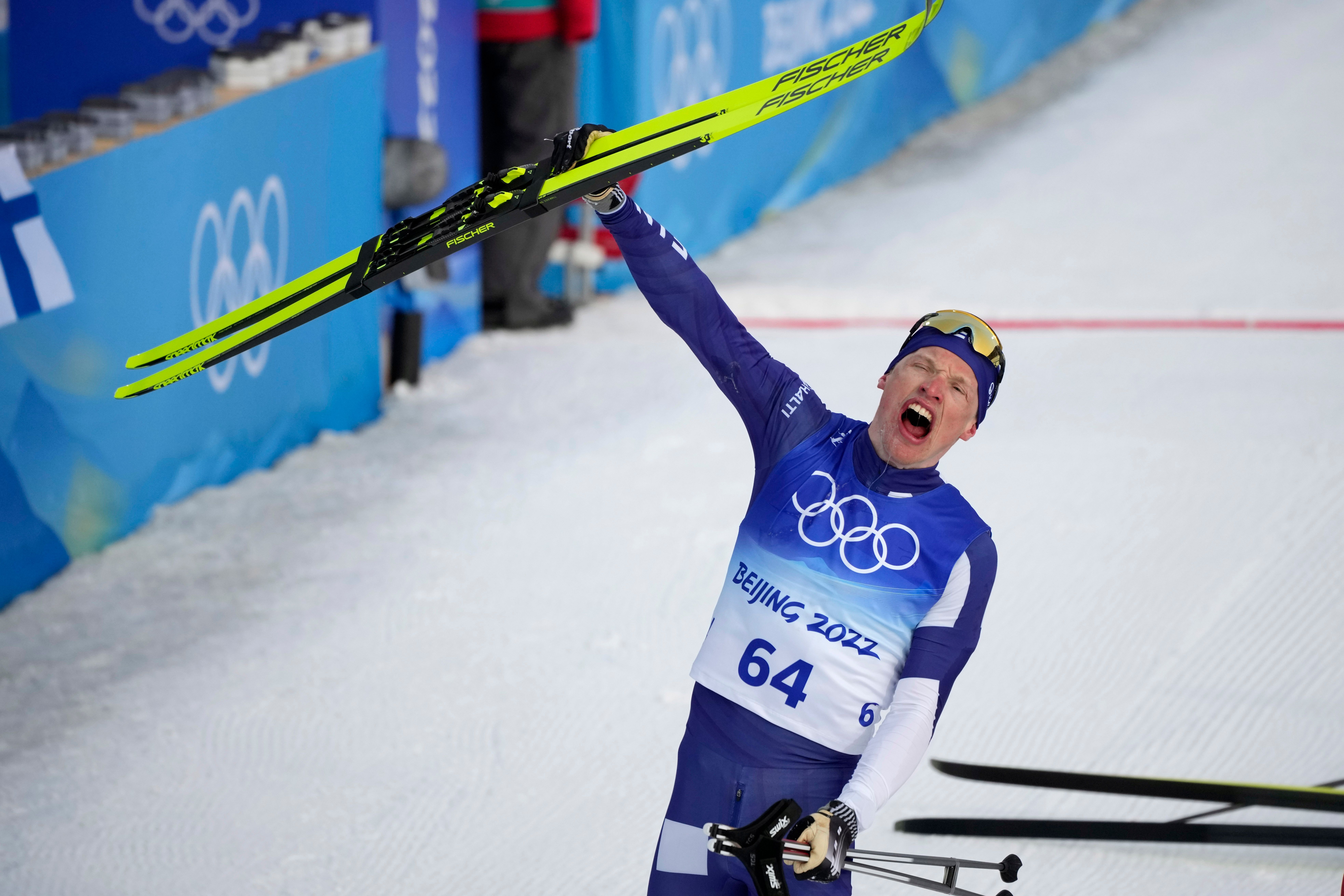 Finland's Niskanen wins gold in Olympic classic ski 15K race | The