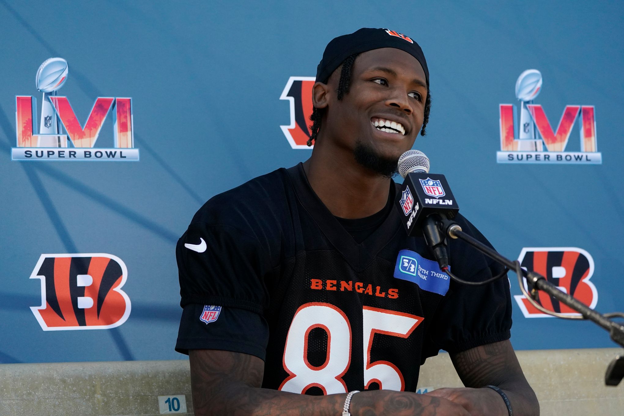 Bengals wide receivers Boyd, Higgins firmly believe in Chase