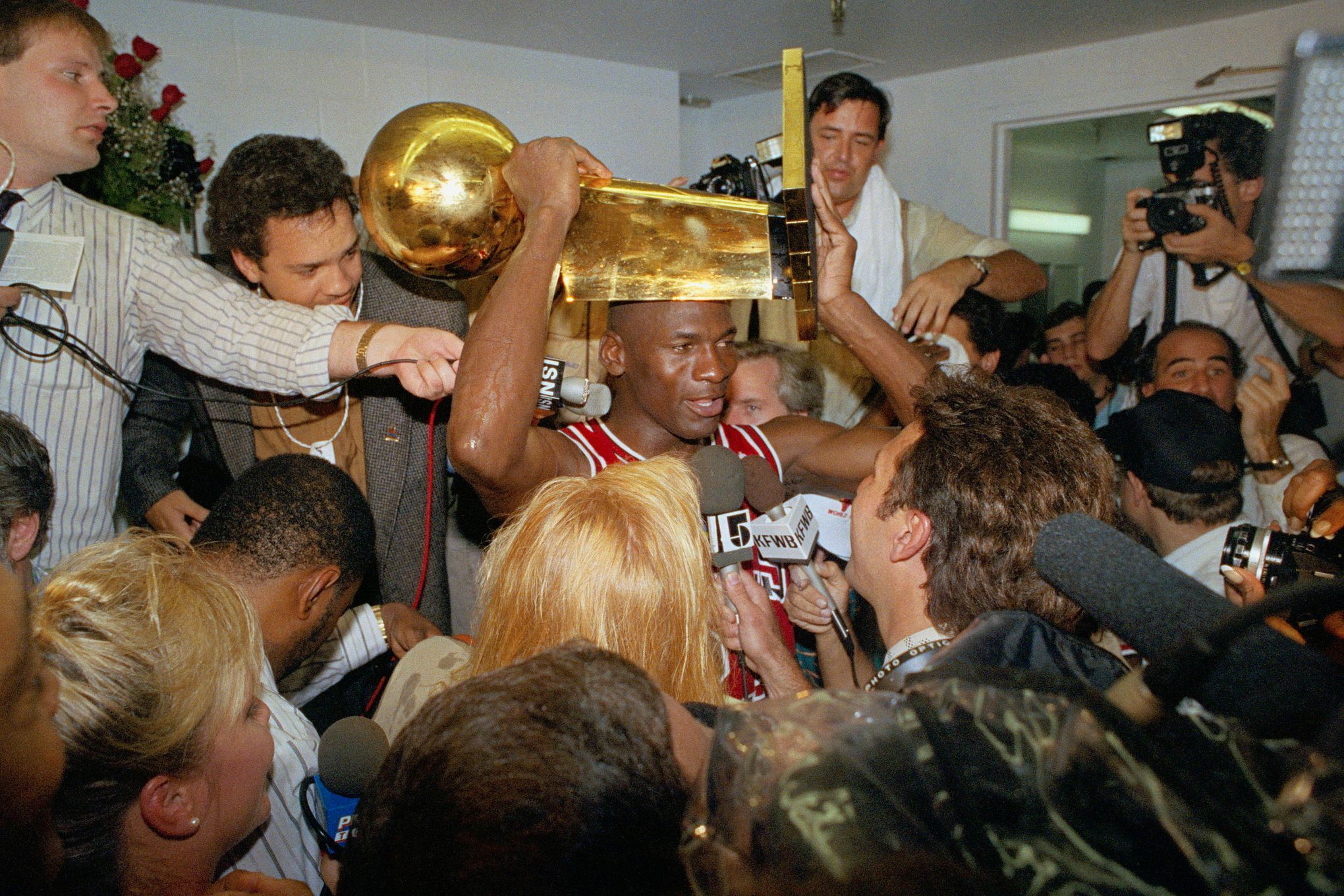 THE HOUSTON ROCKETS IN 1994 AS NBA CHAMPIONS SET THE TREND FOR CELEBRATIONS  TODAY 