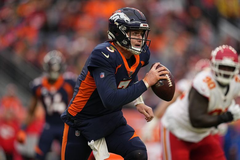 Drew Lock Changes Seahawks Jersey Number Out of 'Utmost Respect' for  Russell Wilson - Sports Illustrated Mile High Huddle: Denver Broncos News,  Analysis and More