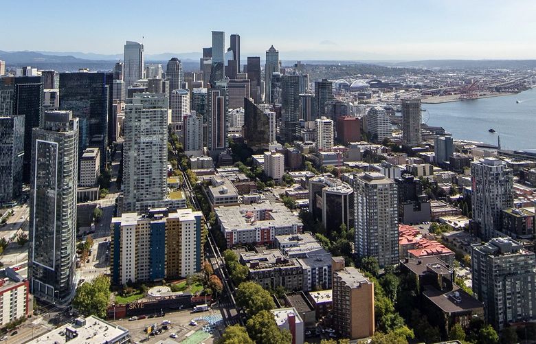 Downtown Seattle seen from the Space Needle on in 2021.  (Amanda Snyder / The Seattle Times)