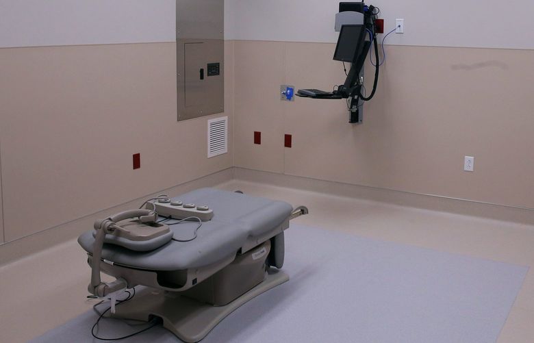 FILE – A surgical procedure room is photographed on Oct. 2, 2019, in the new Fairview Heights, Ill., Planned Parenthood facility. A Missouri legislative proposal shows that anti-abortion lawmakers in Republican-led states aren’t likely to stop at banning most abortions within their borders. St. Louis-area Republican and state Rep. Mary Elizabeth Coleman wants to make it illegal to “aid or abet” abortions that violate Missouri law, even if they are performed in other states. (Christian Gooden/St. Louis Post-Dispatch via AP, File) MOSTP333 MOSTP333