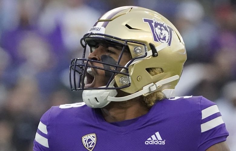 Projecting the UW Huskies' offensive depth chart ahead of the season opener  against Kent State