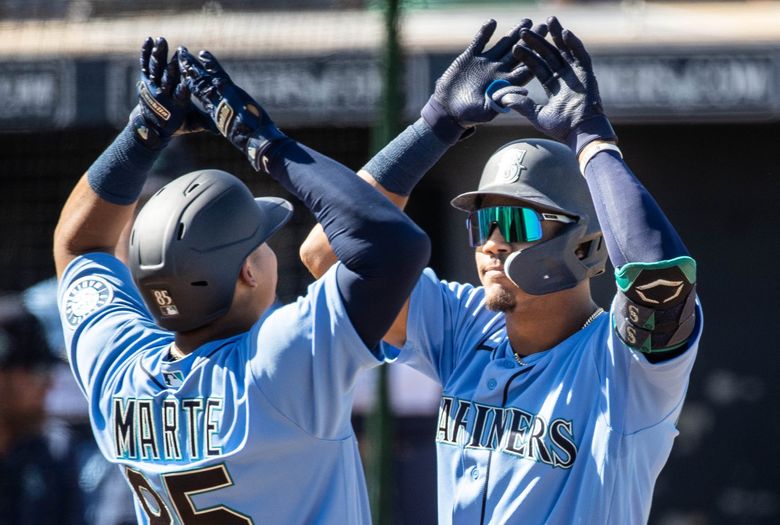 Larry Stone's annual Mariners spring training observations: Jarred Kelenic,  Julio Rodriguez and the pitch clock