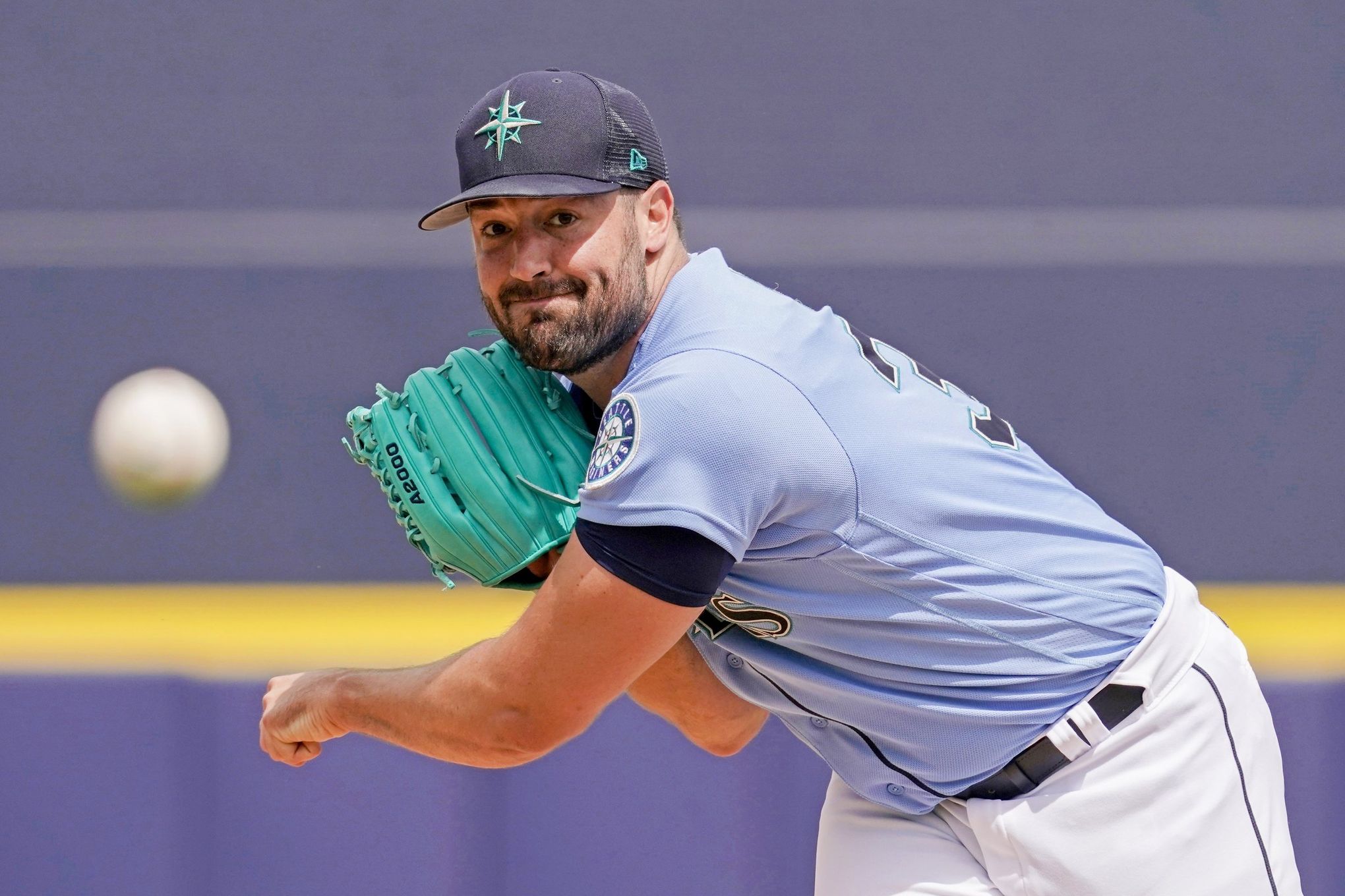 PEORIA, AZ - MARCH 22: Seattle Mariners pitcher Robbie Ray (38