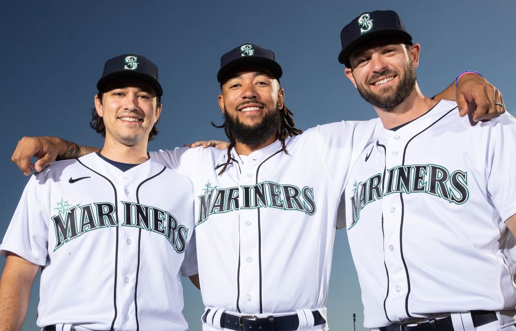 Seattle Mariners 2022 Postseason Embrace The Chaos Sign RARE- IN HAND