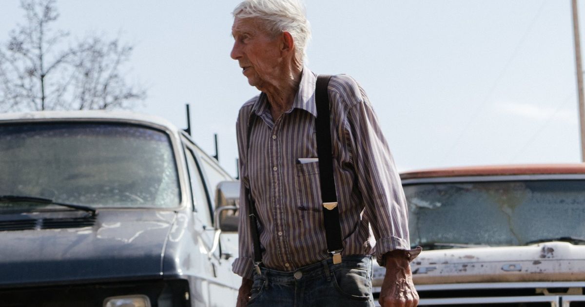 After losing everything in fire, 90-year-old Malden man moves into donated home