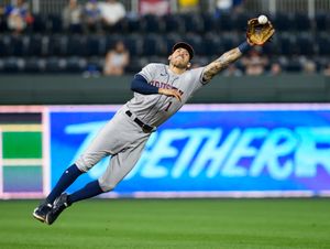 Carlos Correa reaches new level in September – Twin Cities