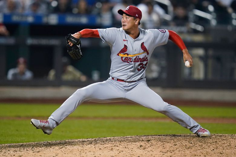 St. Louis Cardinals: Kwang Hyun Kim signs with SSG Landers