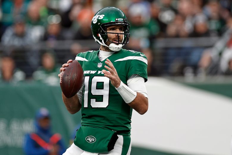 Jets bringing back QBs Flacco, White as Wilson's backups