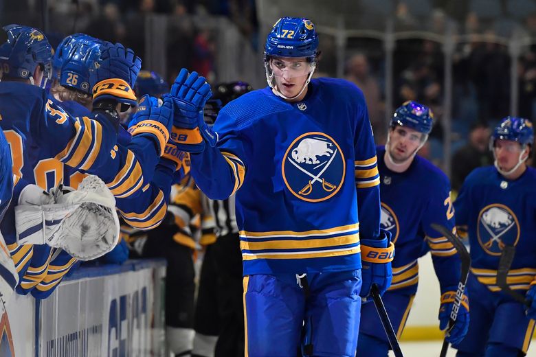 Tage Thompson leads the Sabres to their fourth-straight win; 5-3