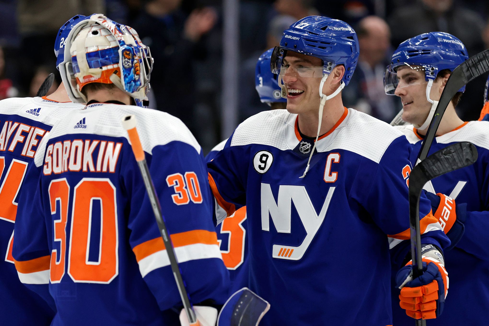 Forward's Hat Trick Propels Islanders Over Blue Jackets - The New