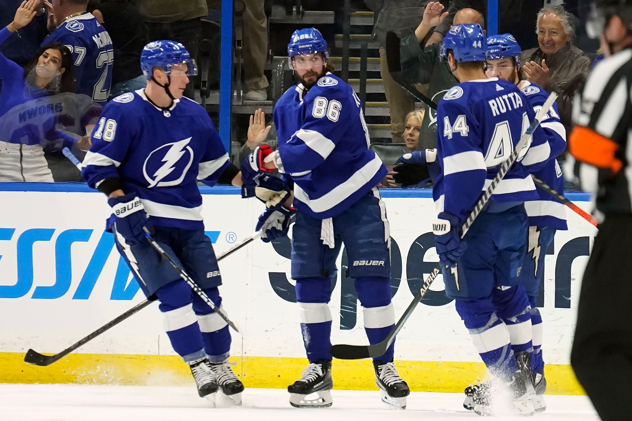 After Nashville, what's potential for Lightning to host an outdoor game in  Tampa?