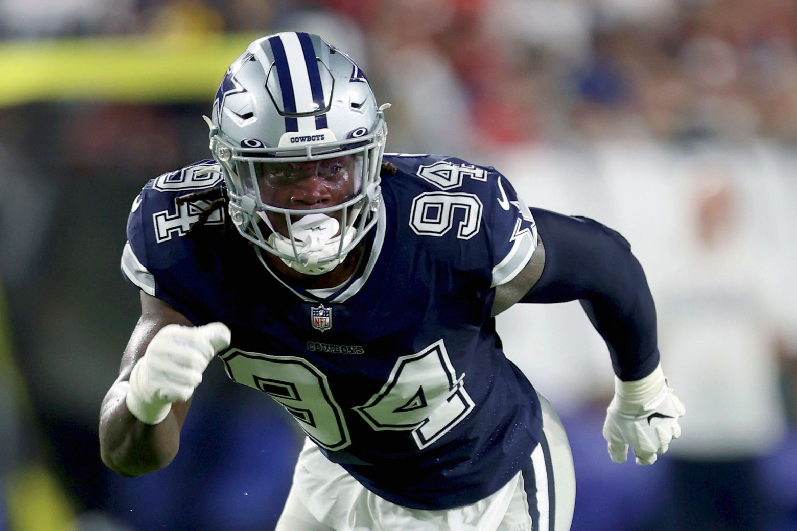 AP source: Broncos pluck free agent DE Gregory from Cowboys