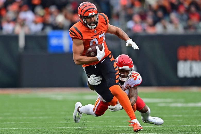 NY Jets add Bengals' C.J. Uzomah, filling key need at tight end