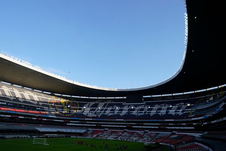 NFL Mexico Game 2022: What is the capacity of the Azteca Stadium? Are there  still tickets available? - AS USA