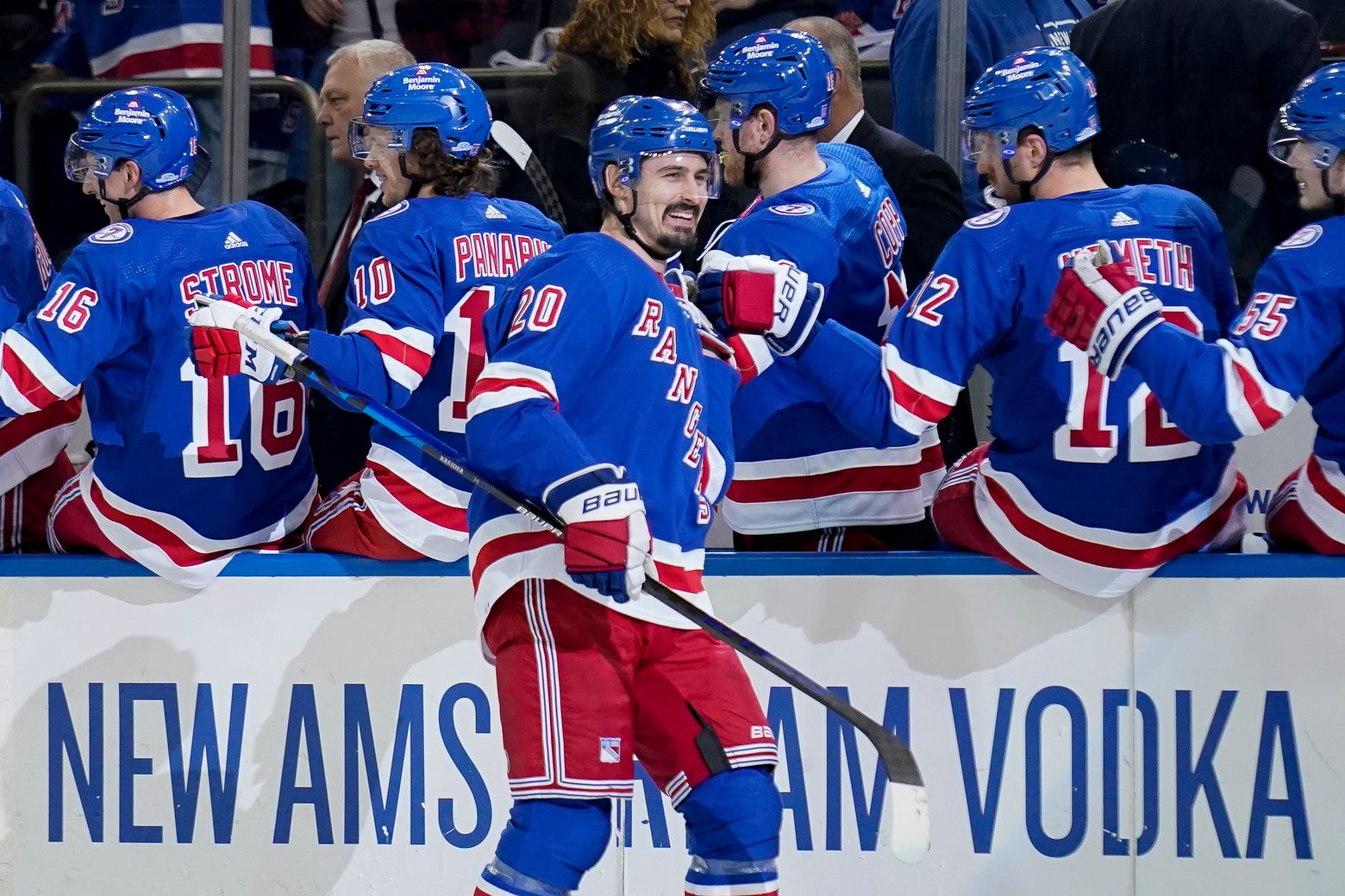 Rangers score 3 early goals, go on to rout Penguins 5-1