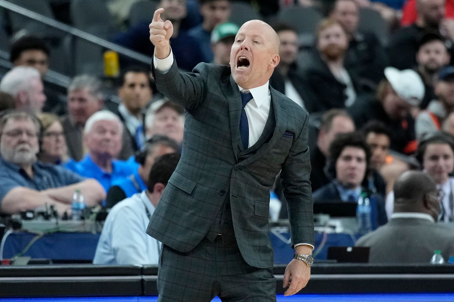 UCLA's Mick Cronin signs 6-year contract extension | The Seattle Times