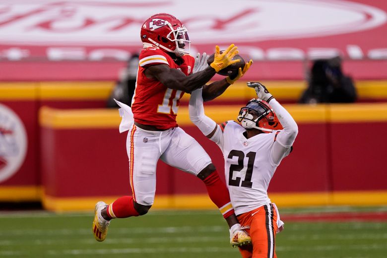 Chiefs' Smith-Schuster dealing with hamstring tightness