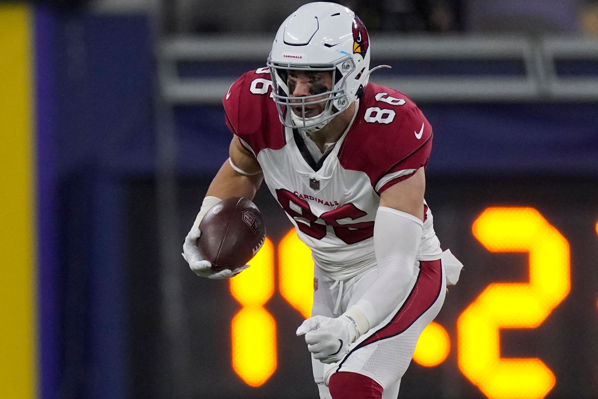 AZ Cardinals acquire TE Zach Ertz in trade with Eagles