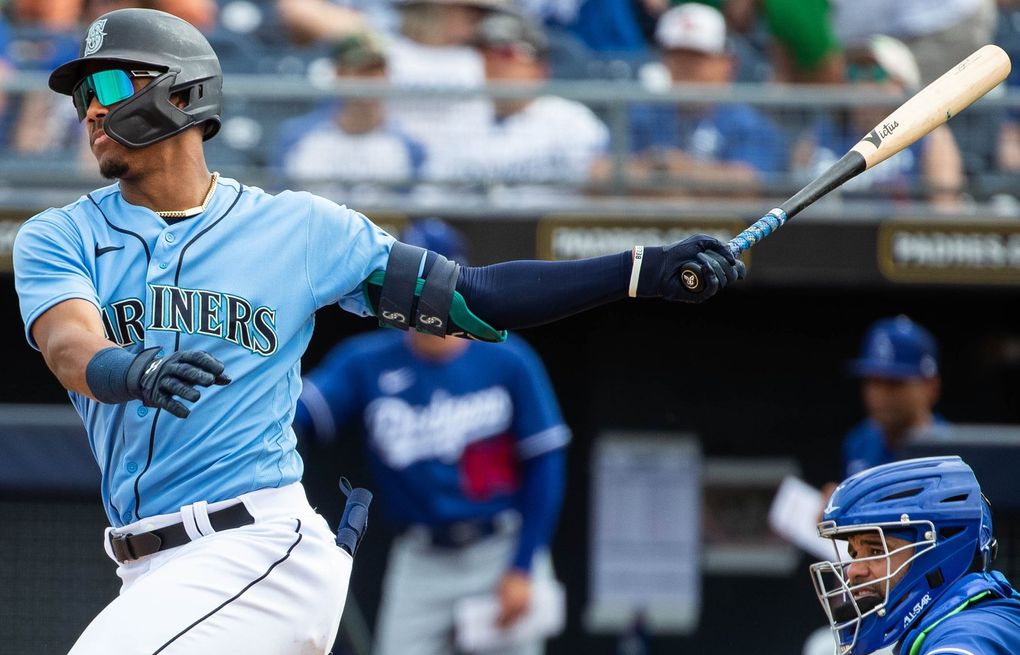 Column: Eyeing Mariners' opening-day roster, top prospect Julio