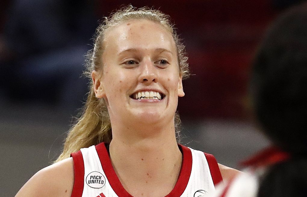 Elissa Cunane officially declares for 2022 WNBA Draft - Backing