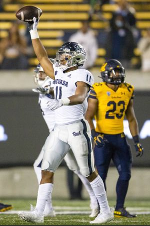 Nevada LB transfer Daiyan Henley talks USC interest, upcoming decision -  TrojanSports