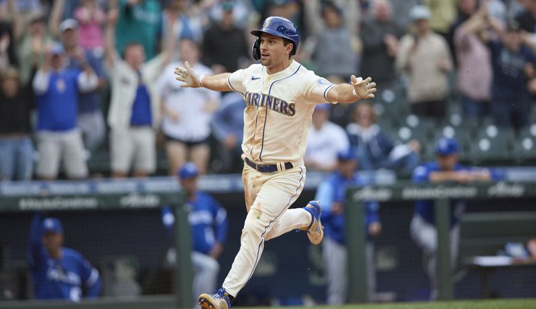 It takes some extra innings, but Mariners wrap up sweep of Royals after Jesse  Winker delivers twice