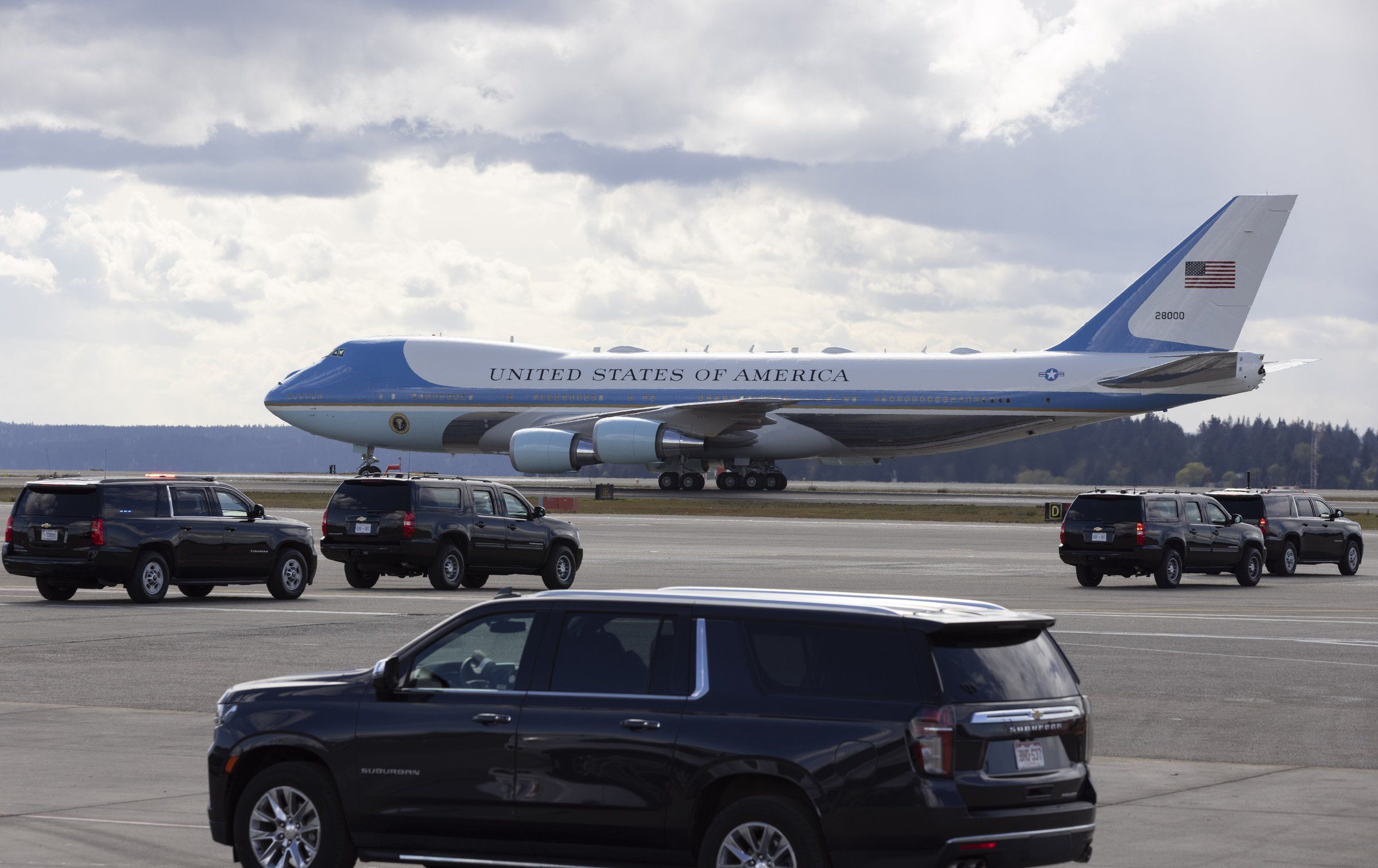 boeing ceo air force one