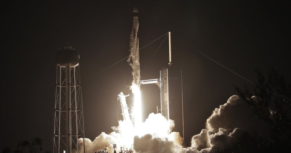 SpaceX launches 4 astronauts for NASA after private flight The
