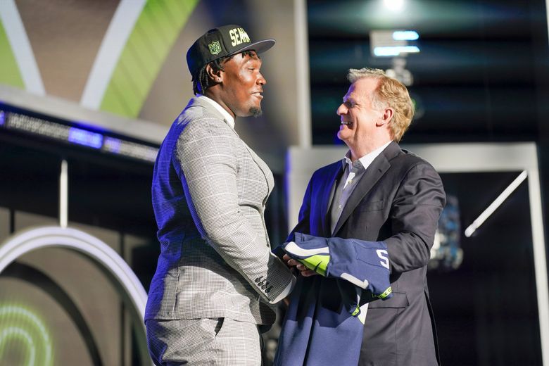 Seahawks go the safe route by drafting Charles Cross, and they'll