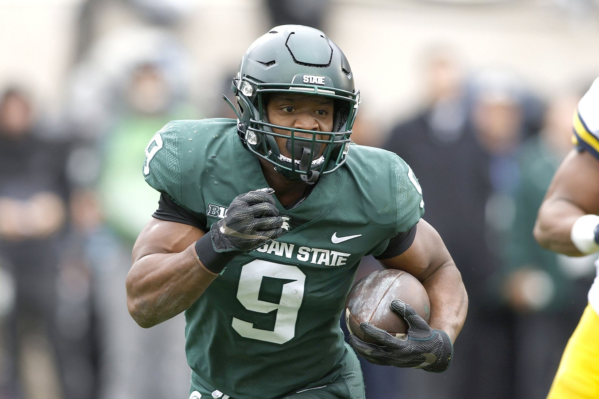 2022 NFL draft: Michigan State RB Kenneth Walker III selected by