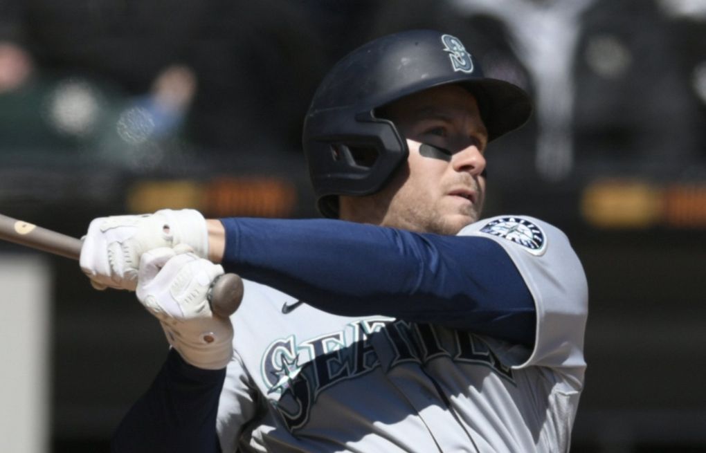 No chasing numbers -- Mariners' Jarred Kelenic commits to his swing -  Seattle Sports