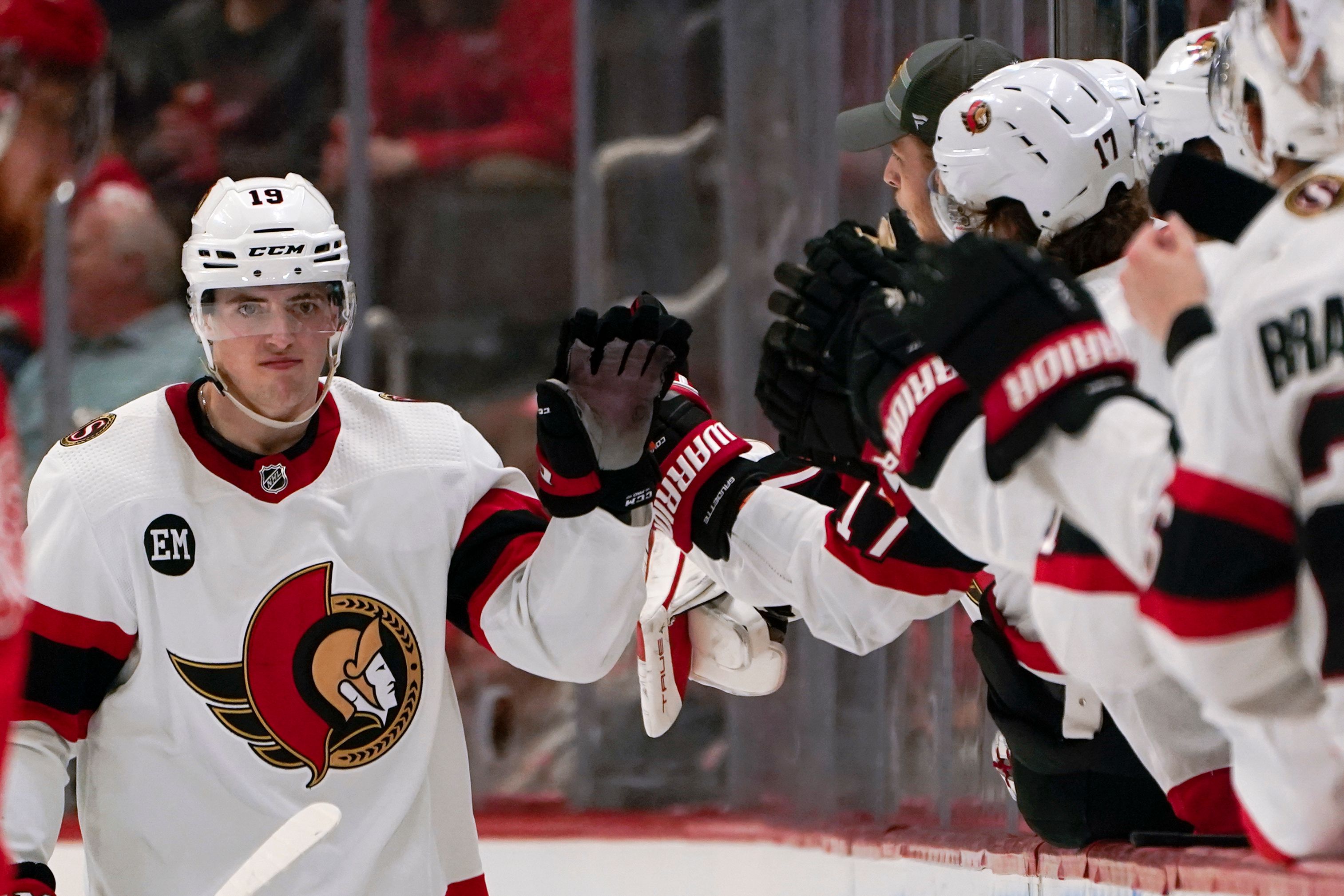 Tim Stützle leads Ottawa Senators past Detroit Red Wings 4-1 The Seattle Times