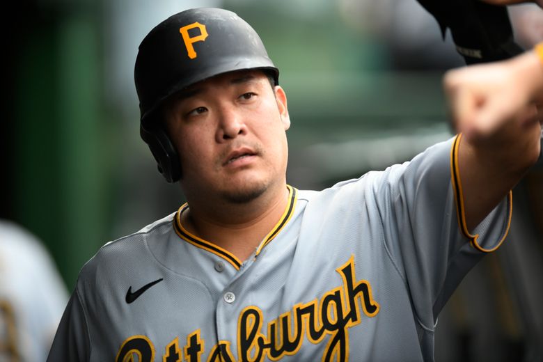 Yoshi Tsutsugo of the Pittsburgh Pirates flies out during the