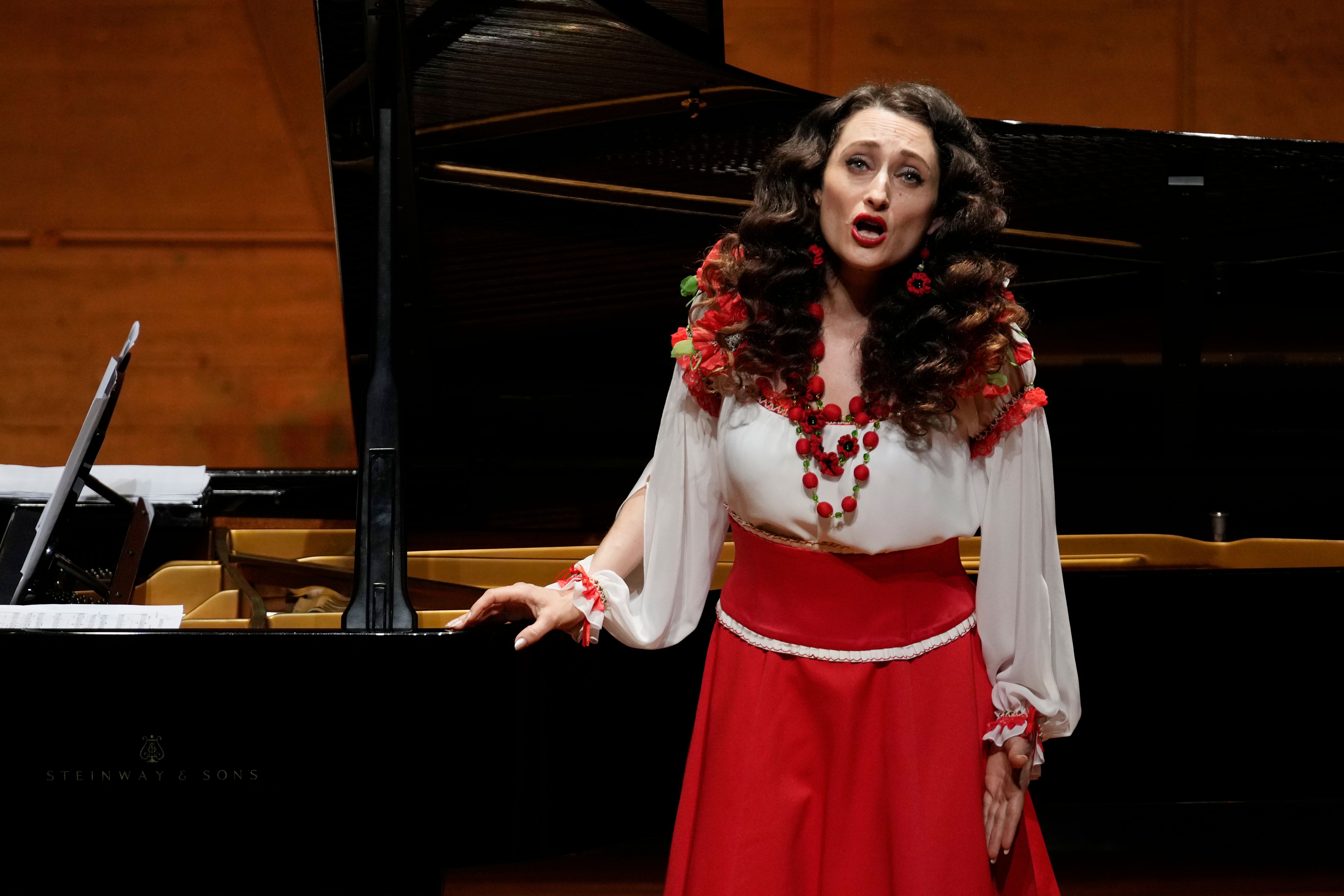 Ukrainian Opera Singer In Japan Prays For Peace In Melody | The Seattle ...