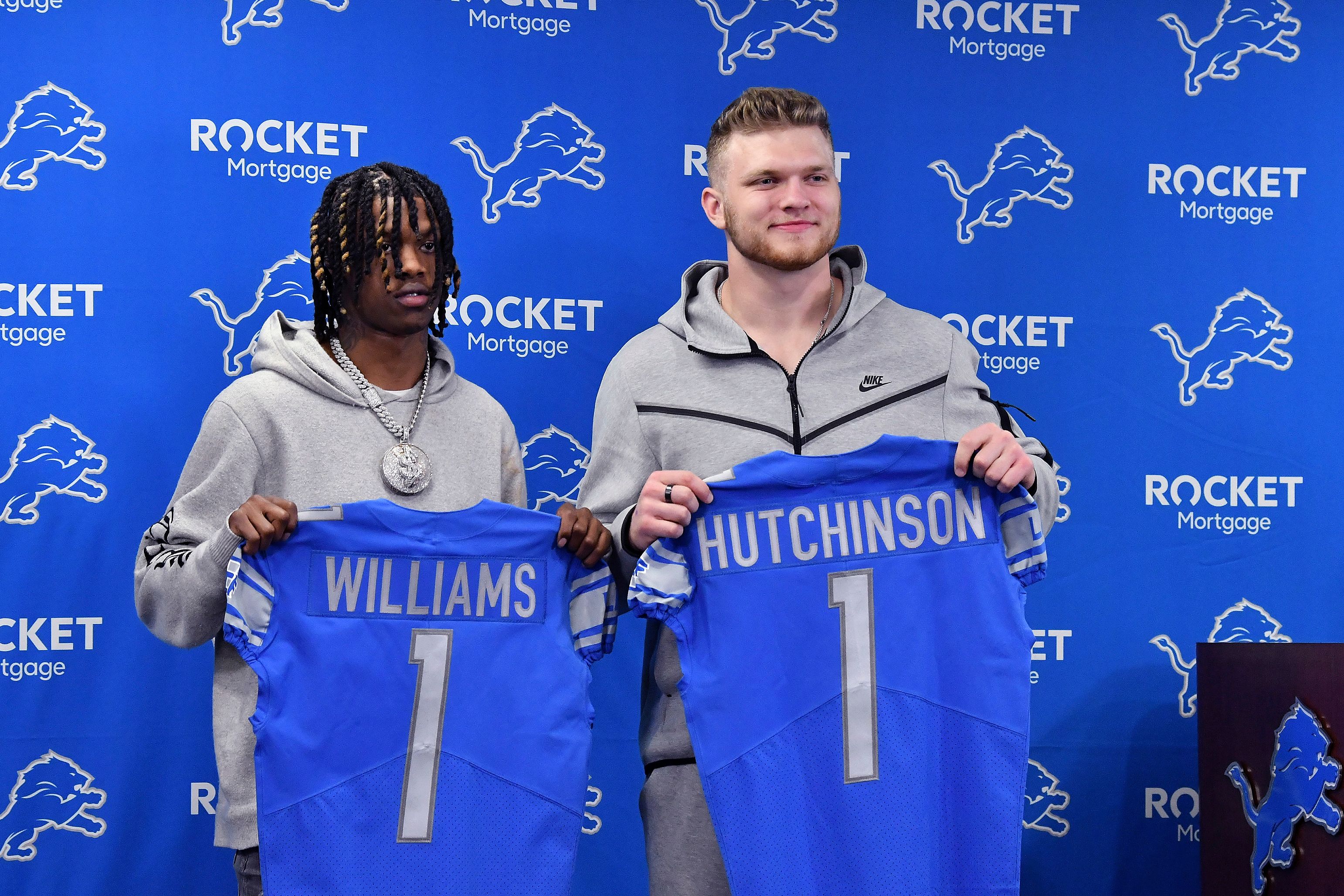 Detroit Lions Aidan Hutchinson makes NFL Rookie of the Year pitch with  another interception