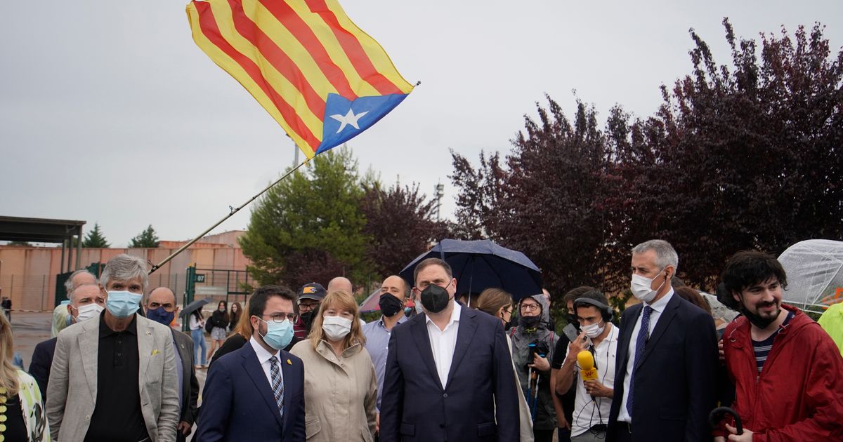 Spanje: gehackte Catalanen lanceren legaal bod op spywaregebruik