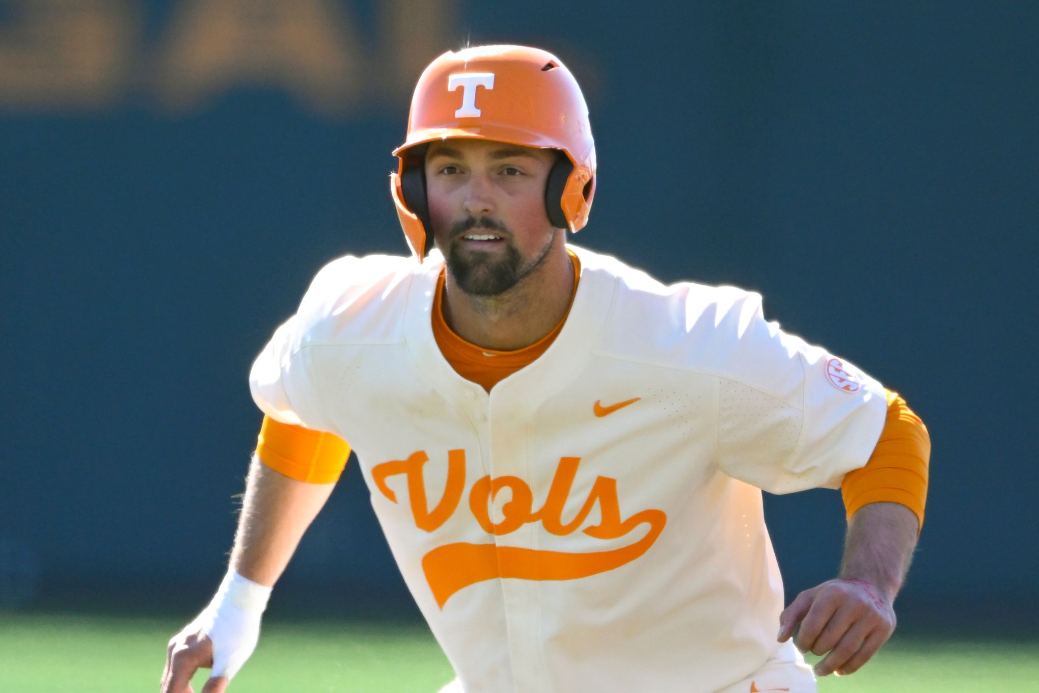 Drew Gilbert hits walk-off grand slam in NCAA tournament vs Wright State 