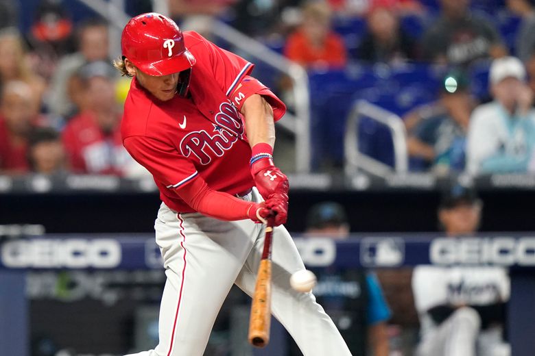 Phillies break out for 13 runs, snap 7-game skid