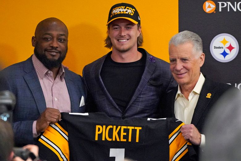 Draft Night With Kenny Pickett  Pittsburgh Steelers 1st Round Pick