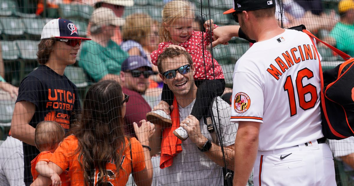 MASN Orioles - The Orioles and Trey Mancini have agreed to terms on a  one-year contract for the 2022 season, avoiding arbitration. The deal also  includes a mutual option for the 2023