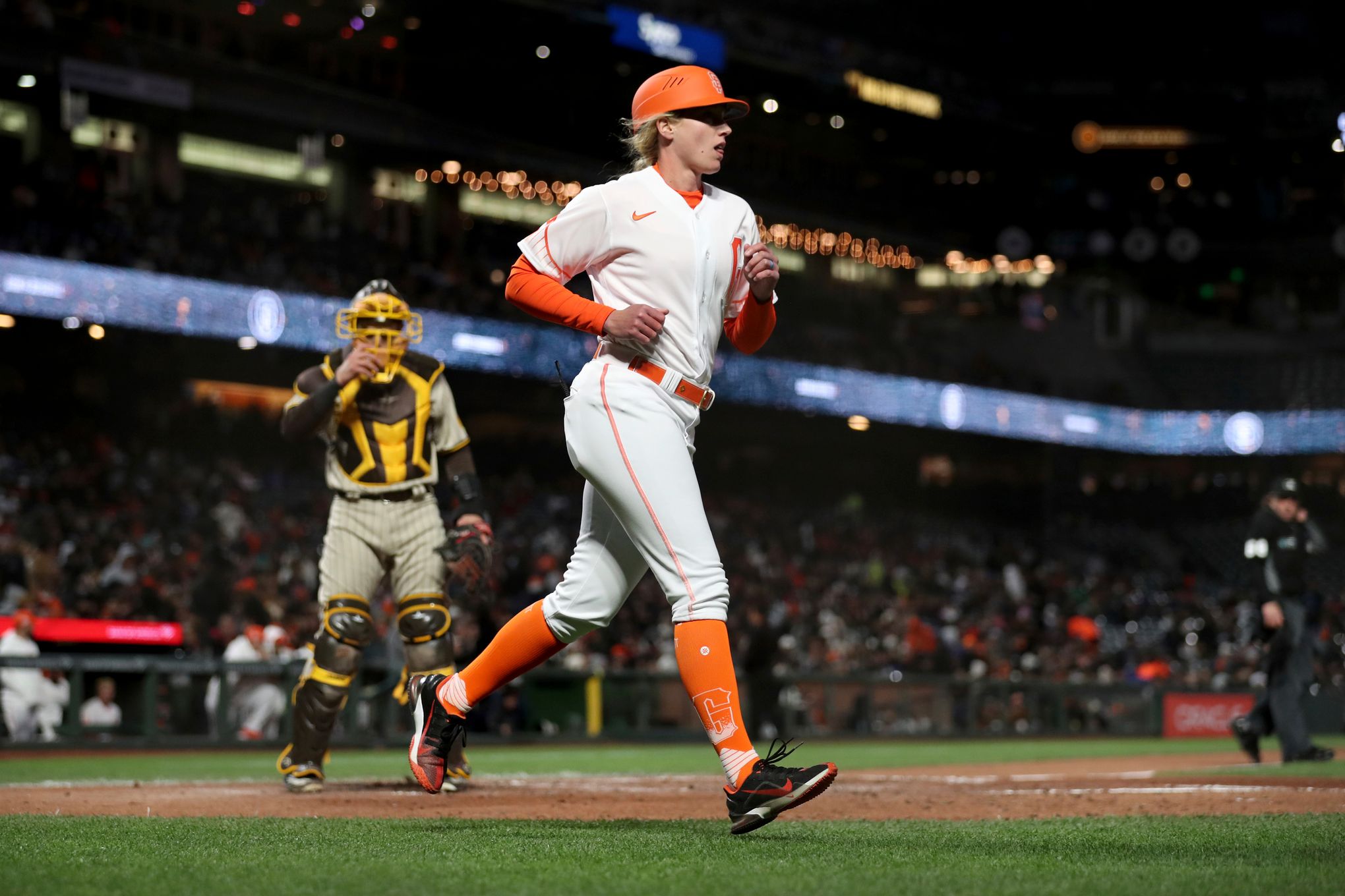 MLB Twitter stunned by San Francisco Giants' reported massive, 360