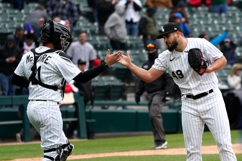 Vaughn homers as White Sox stop slide by topping Royals 7-3