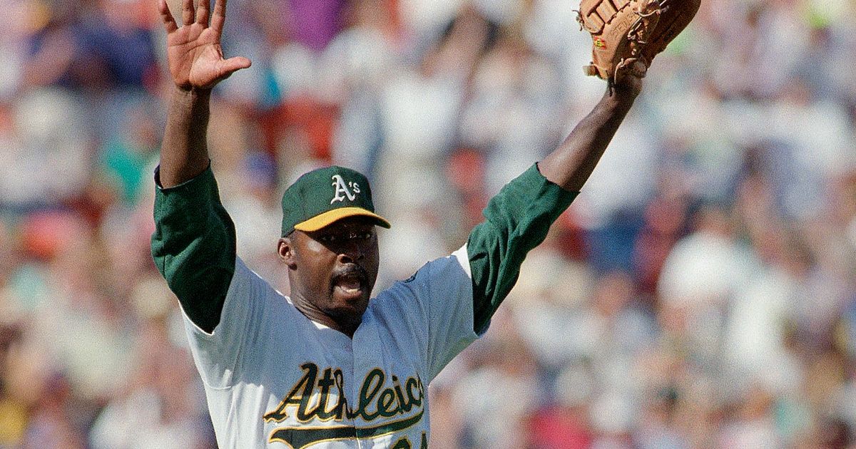 Dave Stewart wore A's No. 34 with Rollie Fingers' blessing. Now both will  have it retired